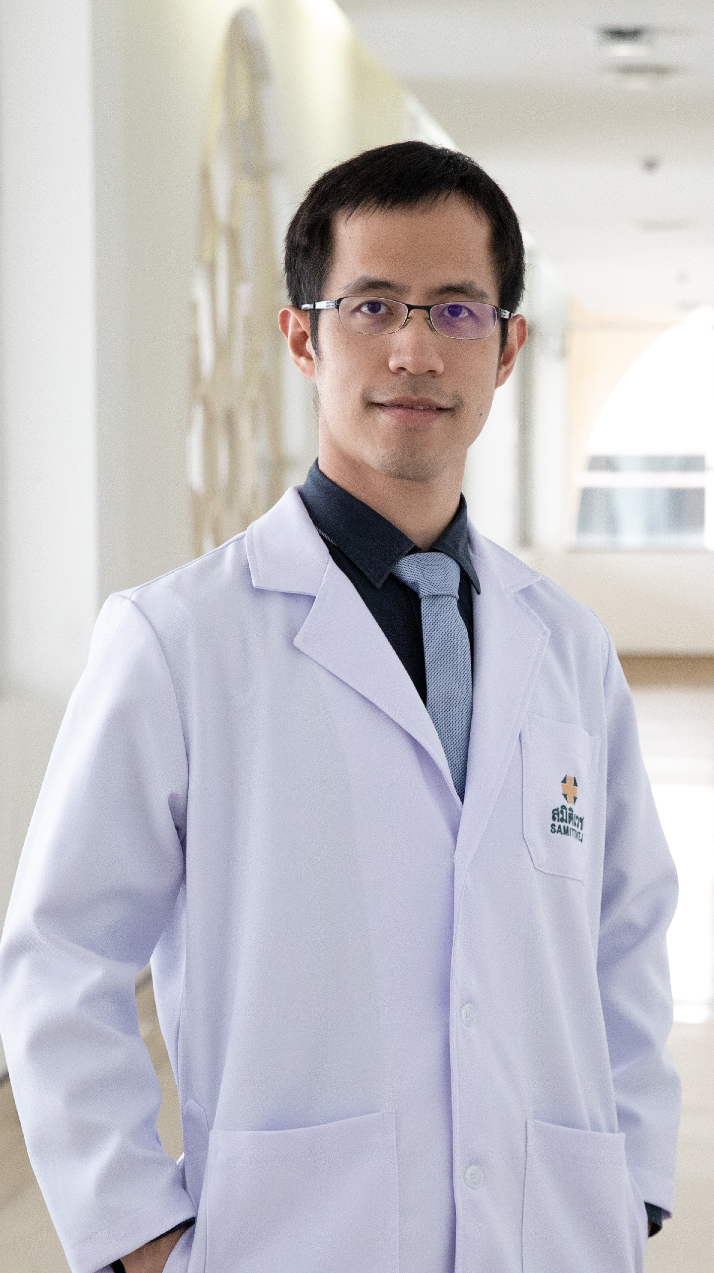 Dr. Asst. Prof. Chottiwat Tansirisithikul, M.D. - Neurological Surgery specialist at Samitivej Sukhumvit Hospital, Thailand