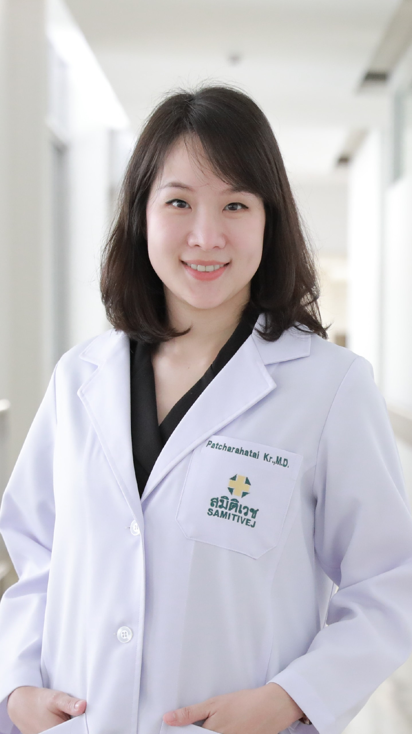 Dr. Patcharahatai Kraisak, M.D. - Dermatology specialist at Samitivej Sukhumvit Hospital, Thailand