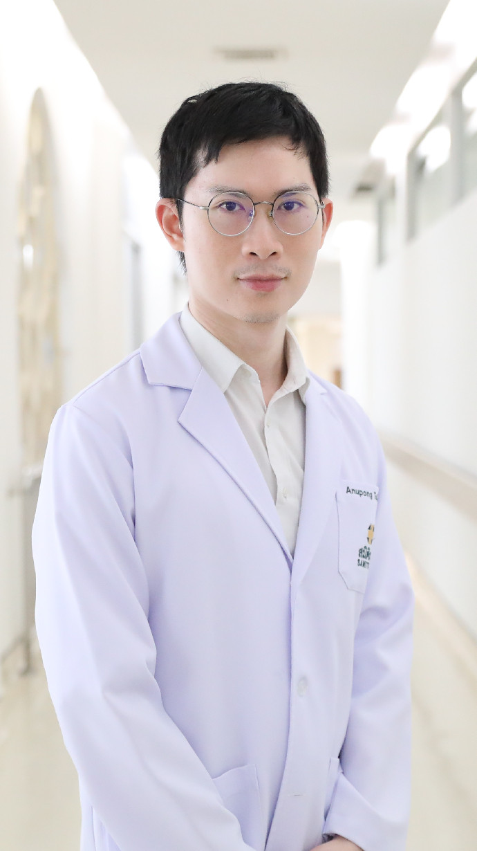 Dr. Anupong Tangaroonsanti, M.D. -  specialist at Samitivej Sukhumvit Hospital, Thailand