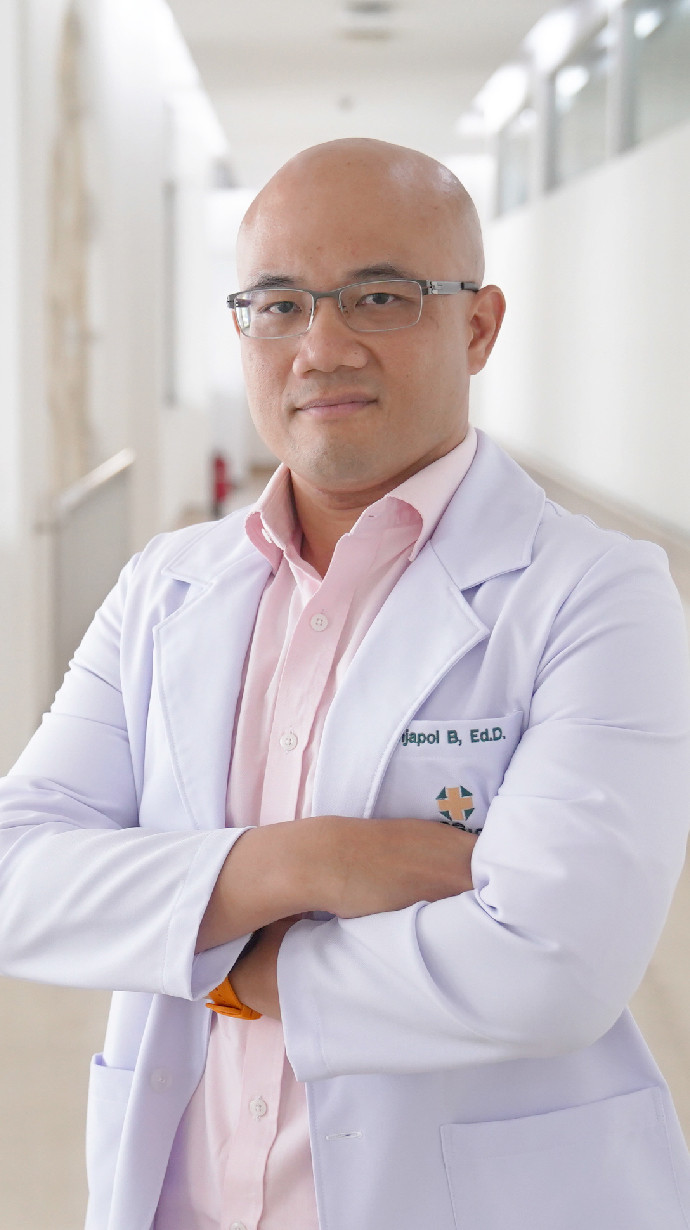 Dr. Benjapol Benjapalakorn, Dr. -  specialist at Samitivej Sukhumvit Hospital, Thailand
